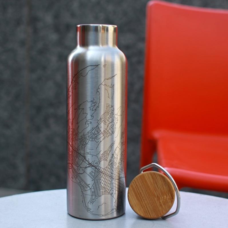 Baton Rouge Louisiana Map Bottle – Custom Engraved 20oz Matte Black Insulated Stainless Steel Bottle with Bamboo Lid