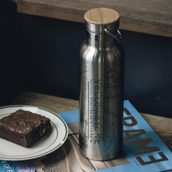 Yellowstone National Park Wyoming Map Bottle – Custom Engraved 20oz Insulated Stainless Steel Bottle with Bamboo Lid